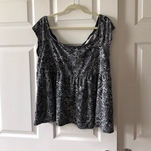 Torrid cute top